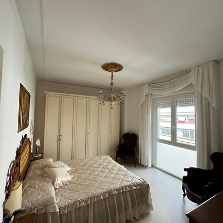 Romeo Apartment 2 Livorno Buitenkant foto